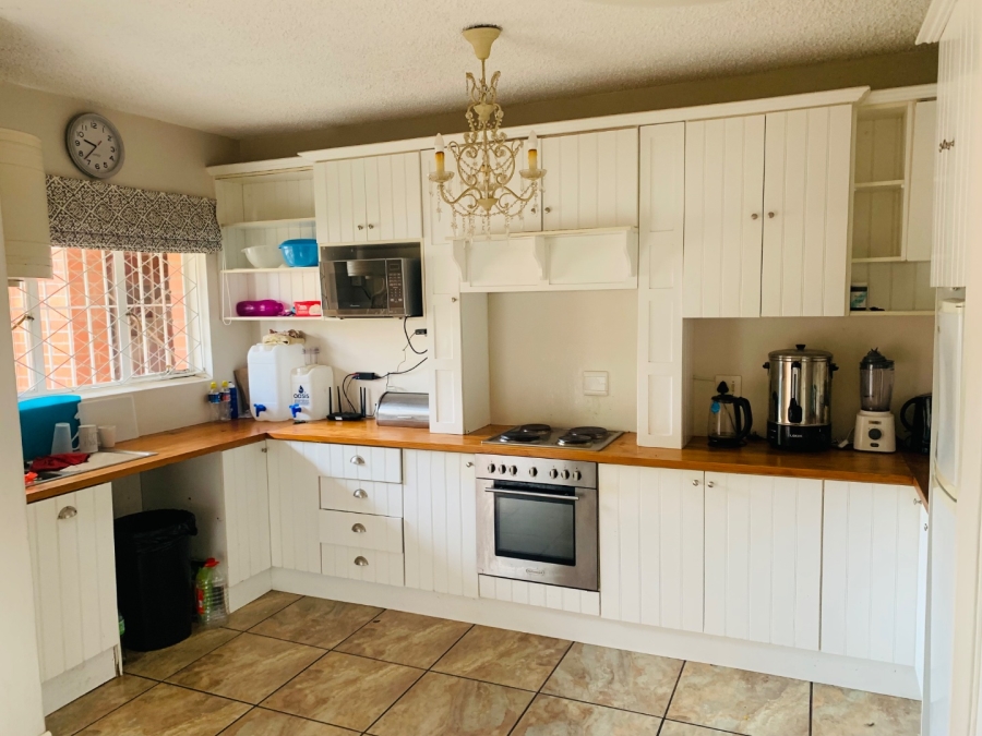 3 Bedroom Property for Sale in Grahamstown Central Eastern Cape
